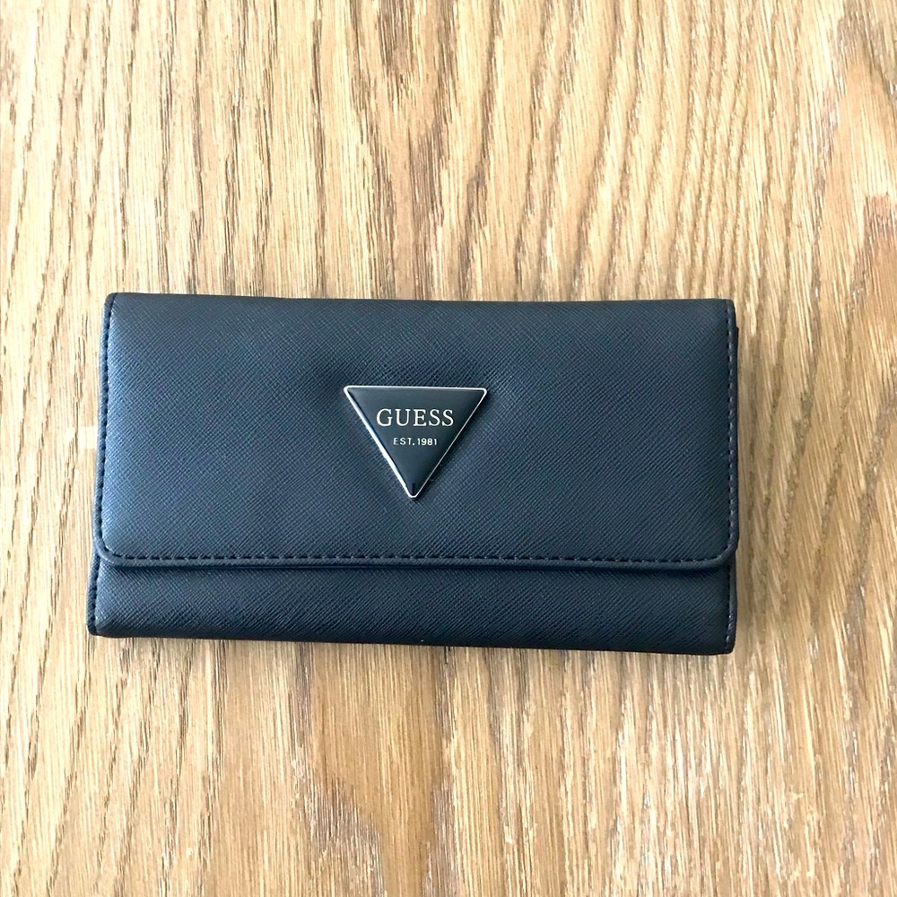 Guess Wallet